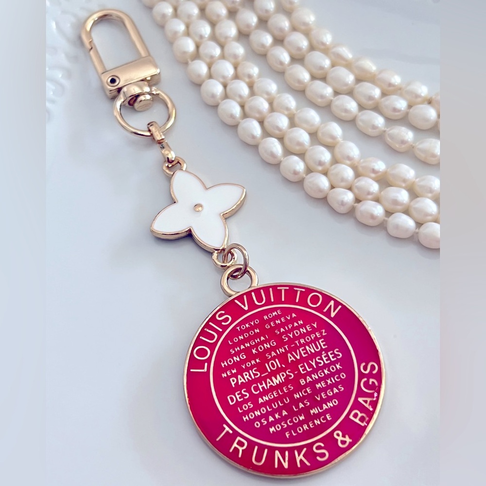 Repurposed Pink LV Trunks&Bag Charm Keychain/Bagcharm - Picture 3 of 4